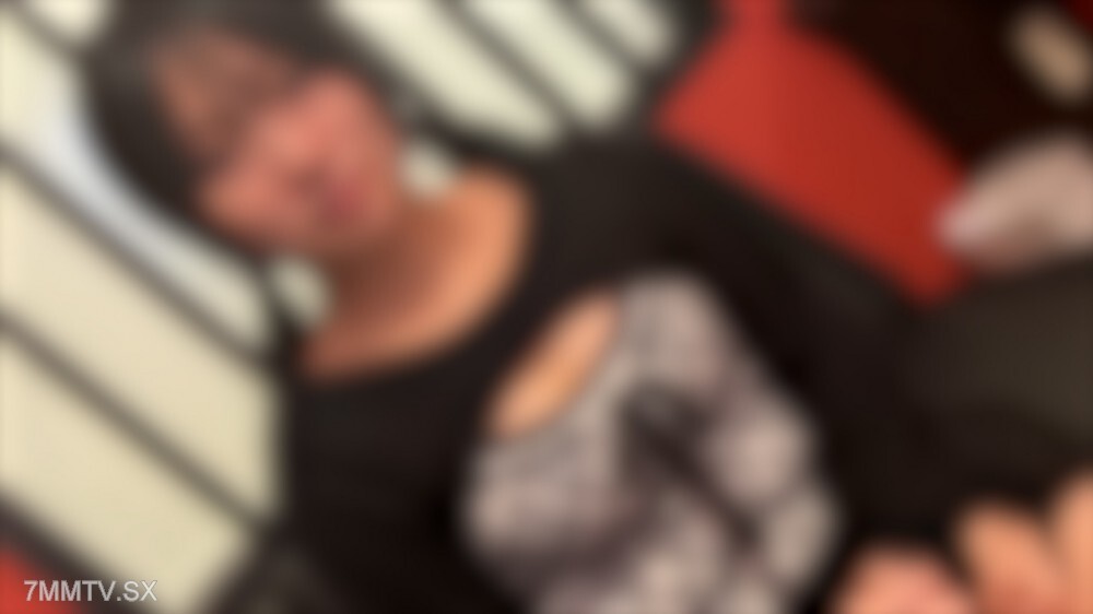 一個安靜的 19 歲清純女孩在金錢上陷入困境，直到她被迫進行色情行為的整個故事。~這是我第一次也是最後一次出現。在我再也看不到它之前。| FC2電子市場