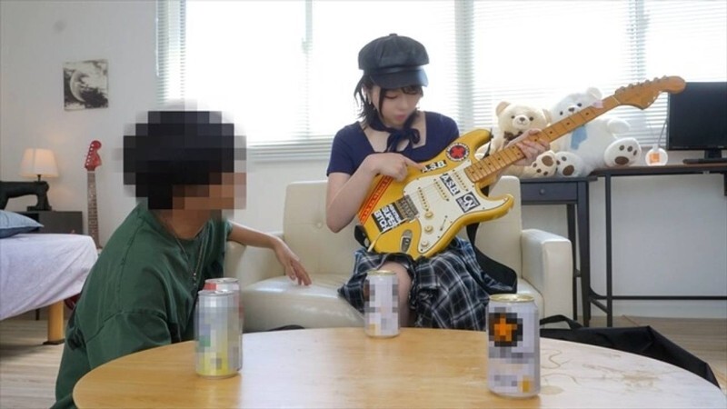 【マゾビッチ】都内**パンク界隈騒然　長身超絶淫乱ギタリスト バチボコ***まくりクレイジーファック