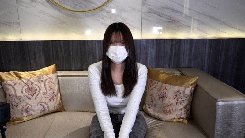 【아마추어 첫 촬영】아스카(18) 흑발 롱의 귀여운 아마추어. 처음으로 메타보 중년과의 음란을 노력하려 한다. 하지만 항문의 책임으로 안된다. 그래도 다시 삽입해...