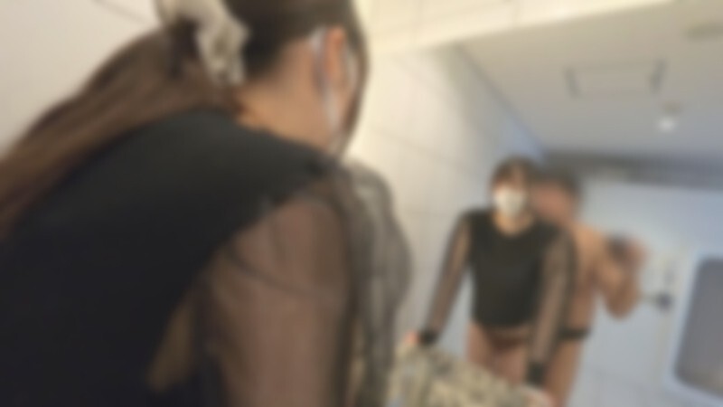 ♡4/5일까지 반액【무・완전 아마추어・생 질 내 사정】쿨 뷰티! 장신하고 날씬한 멋진 OL씨는 밤을 비난받는 것을 좋아하는 변태인 여성입니다. 뒤에서 삼촌의 굵은 말라로 쭈그리고 질내 사정 될 때
