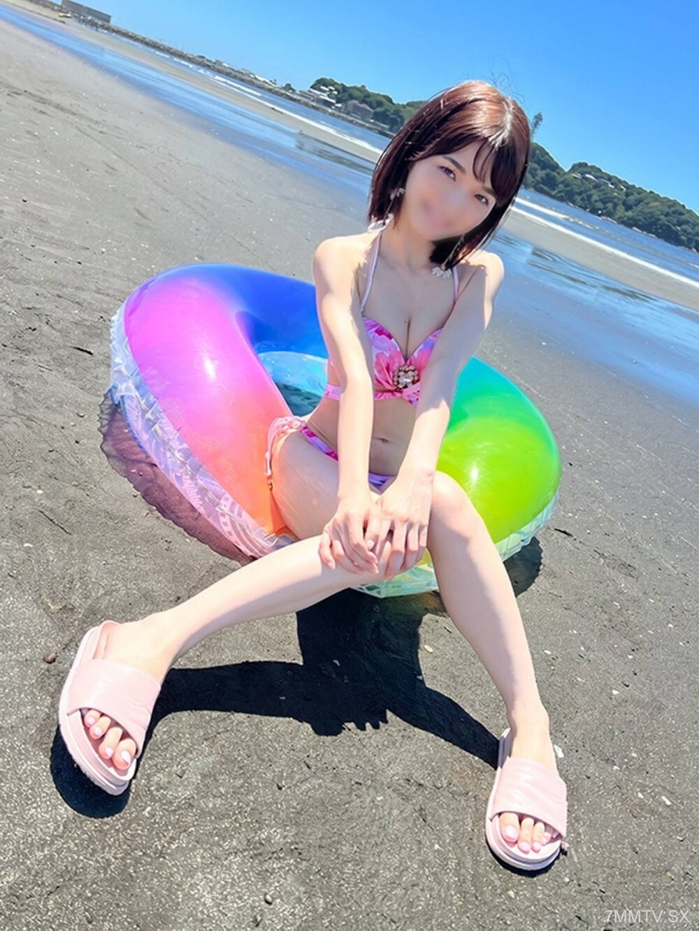 當我脫掉在海邊撿到的「無辜」피부 세장녀대학생(20歲)적영의시, 這是一個 음모 다다적 초급음음⇒중출 兩次 | FC2전자시장