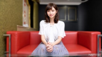 FC2-PPV-4926632 【業餘出演】「冉冉升起的美艷巨乳幼教老師」激烈口交&內射暴力性愛。 Hizo的私人私密性愛影片連續高潮迭起，創下紀錄。 ※有很多