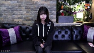 FC2-PPV-4981628 FC2-PPV-4981628 【業餘初體驗】瑪娜（18歲），一個超級可愛的女孩，之前只有兩次性經驗。這是她的第一次口交、第一次使用情趣玩具、第一次射精、第一次肛交，她當時還有點緊張。她高潮迭起的樣子太可愛了，所以...