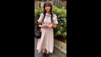 FC2-PPV-4981954 FC2-PPV-4981954 我搭訕了一個長得像西野七海的女孩，結果發現她竟然是個老師！ ！看來她沒什麼機會認識人，所以我們最後去了她家喝酒，然後我就在她體內射精了。
