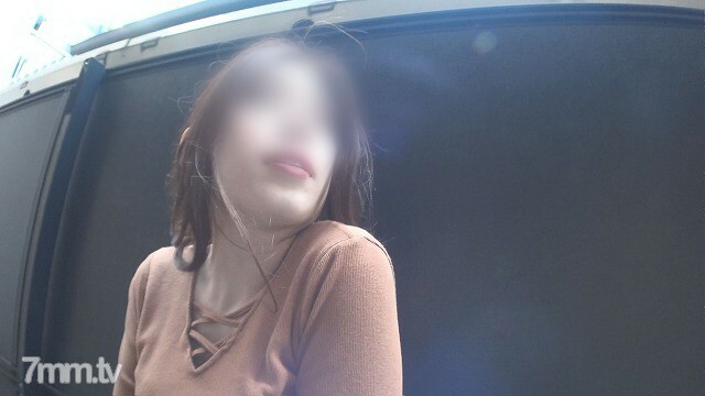 【無碼ｘ個人攝影】人妻愛奴1號　 在住宅區親熱時被掃地阿姨看到了!？太刺激了直接到摩鐵中出內射【附高畫質特典影片】
