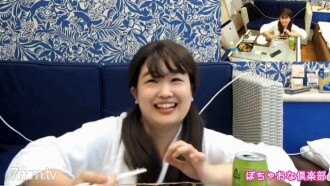 ３Pなのに寝取られた気分に。。。見せつけちゃうよ！他の人とえっちしたら嫉妬しちゃう？結構本気でイチャイチャしちゃった初３Pを楽しむむっちりパイパンロリ巨乳JD1春ちゃん第3章