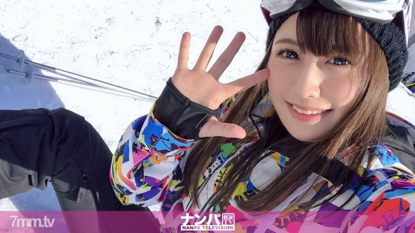 GANA-2017 GANA-2017 Slope Nampa 01 雪山的业余爱好者！被褥上的技术员！好色的美少女，握着吉婆比握着棍棒！ !!