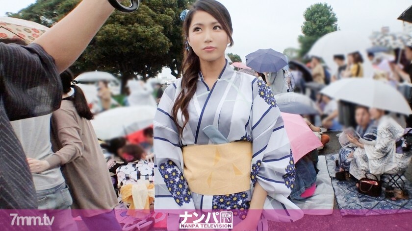 GANA-2134 烟花汇演 08 从烟花汇演回来的路上，送一双浴衣姐妹花！因为前辈在一起而彻底鬆了口气的后辈，喝醉了，浑身是裂！我带你到另一个房间，攻打你的醉意~♪ 迫不及待地想看打开的浴衣！在线观看