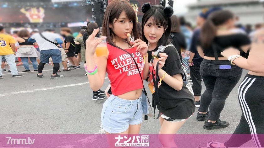 日本最大級のEDMフェスでナンパしたJD2人組！イベントサークル同士の交流と称しホテルに連れ込み酒を飲ませてフニャフニャにさせたら、秘密の4Pフェス開催♪
