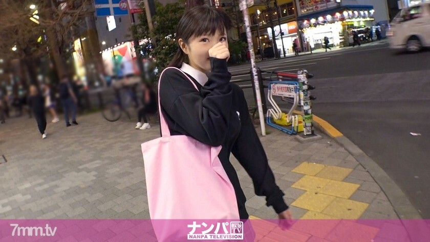 GANA-2283 GANA-2283 认真的南帕，第一枪。 1482旅店而不是给喜欢动漫的18岁少女买人偶！我最喜欢的洛里女孩被叔叔推着做爱！ !!动漫配音的瑜伽，蹦出来的下流话太下流了，必看！ !! !! !!
