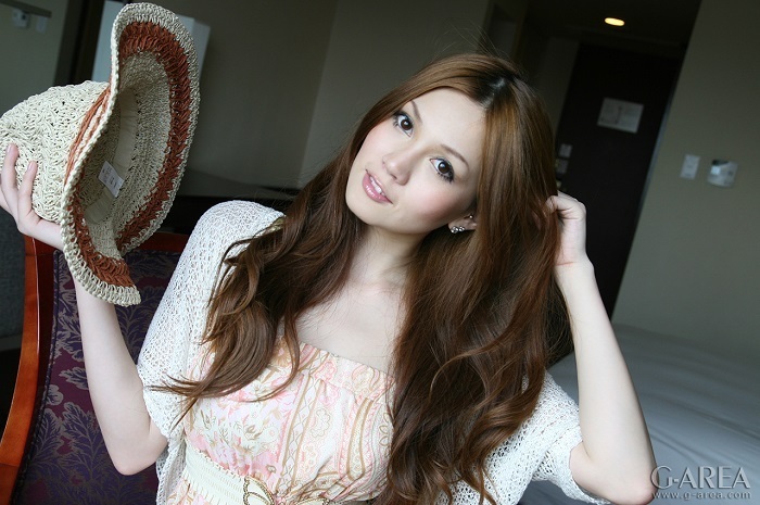 GAREA-763 所有擦肩而过的男人都回首最美的风范美女 - 美空あやか在线观看