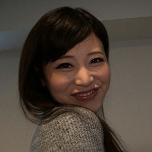 에미리 2