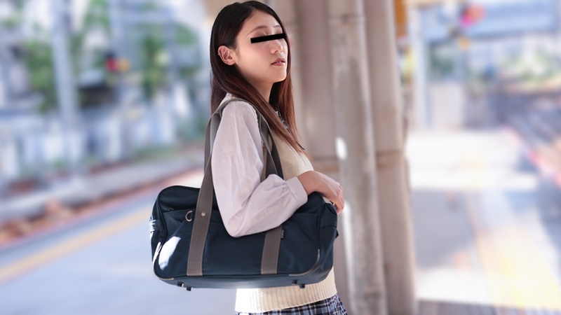 MUSUME-081224_01 在火车上恶作剧穿制服的女孩在线观看