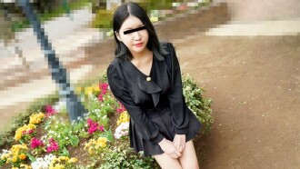 A vibrator spins like a propeller on her beautiful ass! An amateur girl talks to her boyfriend while being fucked!