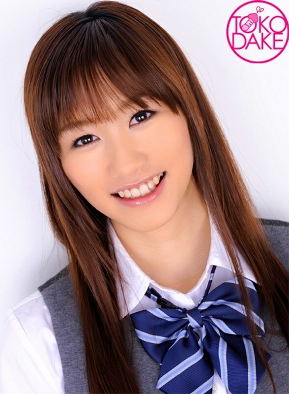 SERO-055 [Sokunuki] 一个穿着制服的女孩在火车上用手指操弄湿她的阴部，然后用深喉将精液射到她的嘴里！我用手揉搓我的阴户，然后把手指伸进去。另一个男人被迫将公鸡插入他的嘴里并认真地深喉咙！从剧烈的臀部摆动，精液全部射到嘴里！英郎千歌 - 绘色千佳在线观看