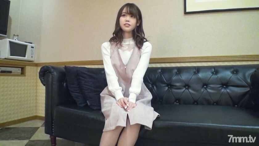 SIRO-3701 SIRO-3701 【第一拍】网络AV应用→AV体验拍摄924 与男友分手后受伤的美少女AV首次亮相！用手指说：“对不起！ ] 和 Bishabisha 喷！ Mutsurisukebe 女儿在睡觉时抽搐暨 ♪
