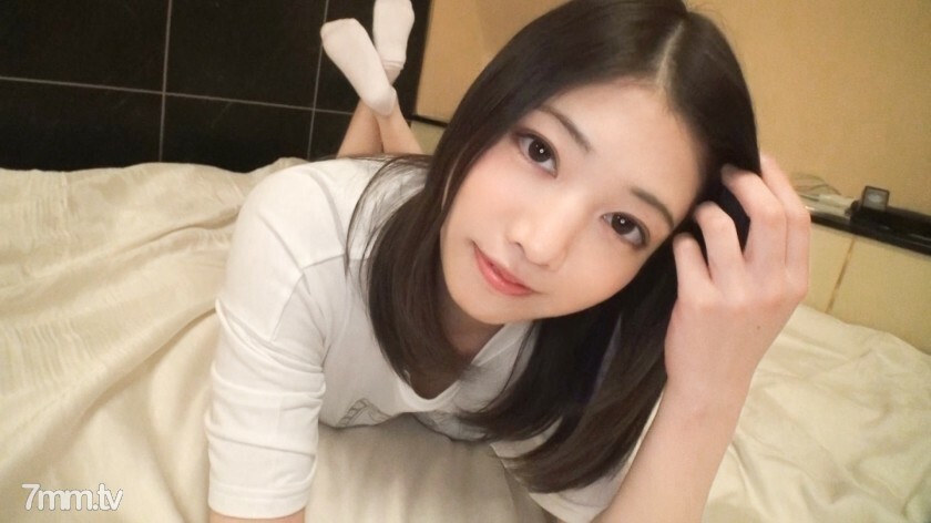 SIRO-3748 SIRO-3748 【第一枪】网络AV应用→AV体验在坏男友的指点下拍摄926AV出镜！ !!她对男朋友有身体，但在她面前，她似乎很开心。