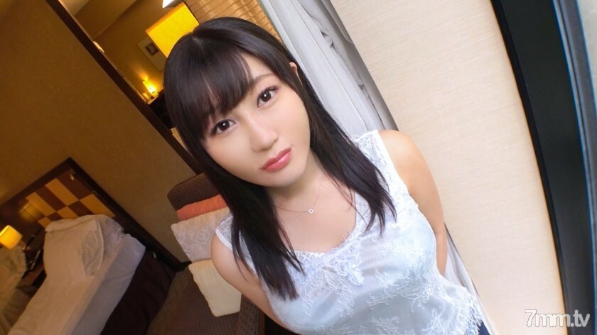 SIRO-3821 SIRO-3821 【第一弹】网络AV应用 → AV体验拍摄971 用智能手机看调皮的漫画就来了 ♪ 害羞的同时，还是炫耀自己丰满的身材！我不是很擅长做爱，但我会尽力去感受它♪♪