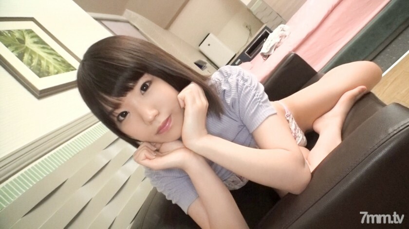 SIRO-3876 SIRO-3876 【第一枪】网络AV应用→AV体验拍摄1002娇小丰满美女！每次我被击中时，我都会收紧紧身的男人并狂欢！ !!