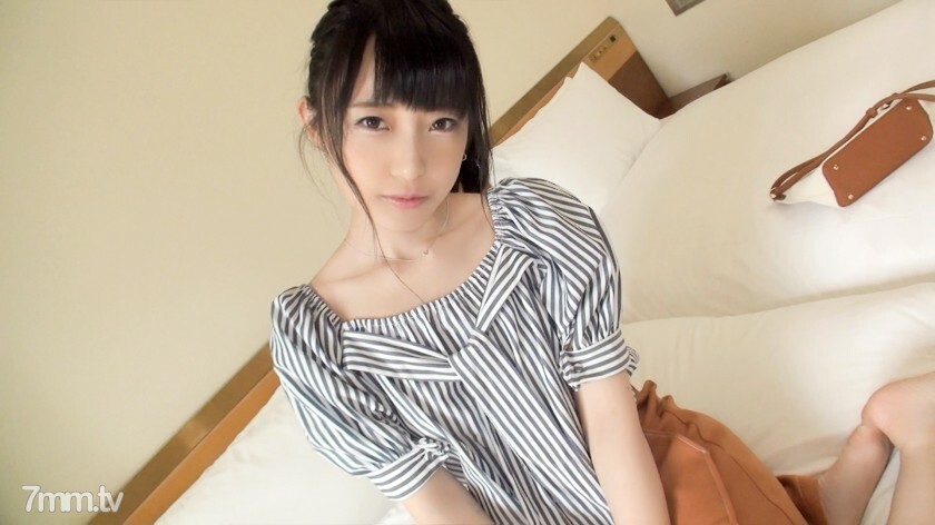 SIRO-3901 SIRO-3901 [第一枪] [整洁的面具] [Muttsuri OL] 一个戴着整洁面具的顽固的受虐狂，在白天认真工作。我闭上眼睛，高兴地喝醉了。网上AV应用→AV体验拍摄1051