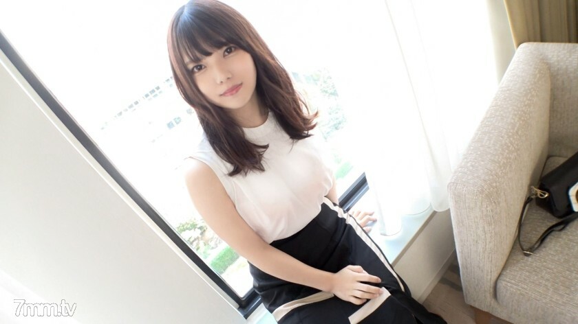 SIRO-3939 SIRO-3939 【第一枪】【NTR项目】兴奋和帅哥做爱，用和男朋友不一样的手法重复精液……【第一枪】网上AV申请→AV体验拍摄1078
