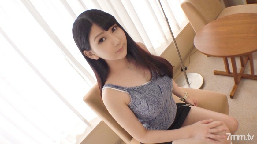 SIRO-3944 SIRO-3944 【第一枪】【蒙蒙湿体质】【人生第一喷】20岁的少女依旧天真无邪。一个年轻人被一个和他父亲一样大的老人吞噬。 【第一枪】网络AV应用→AV体验拍摄1083