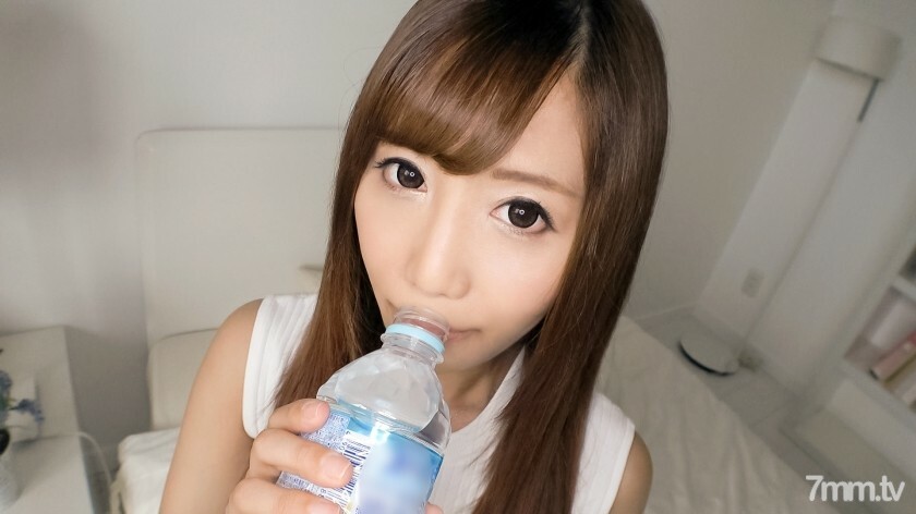 [Erster Schuss] [OL-Ferien-Teilzeitjob] [Katzenartiges Nippellecken] Wenn auch der zappelnde und nervöse OL von der Lust mitgerissen wird ... Bewerbung Amateur, erster AV-Dreh 111在线观看