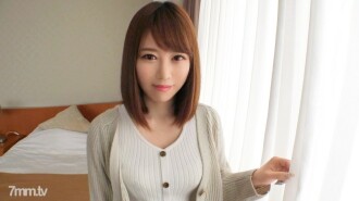 SIRO-4072 SIRO-4072 [第一枪] [沮丧的手淫] [射精] 一位神秘银行职员的邋遢的极致面孔。在与严肃的日常工作相反的令人讨厌的外表.. 应用业余，第一次 AV 拍摄 126