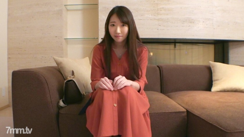 SIRO-4093 【第一枪】【娇美】【幼儿园老师假期打工】白皙脸蛋的幼儿园老师。长着一张孩子不能在假期里表现出来的顽皮脸..应用业余，第一次AV拍摄133在线观看