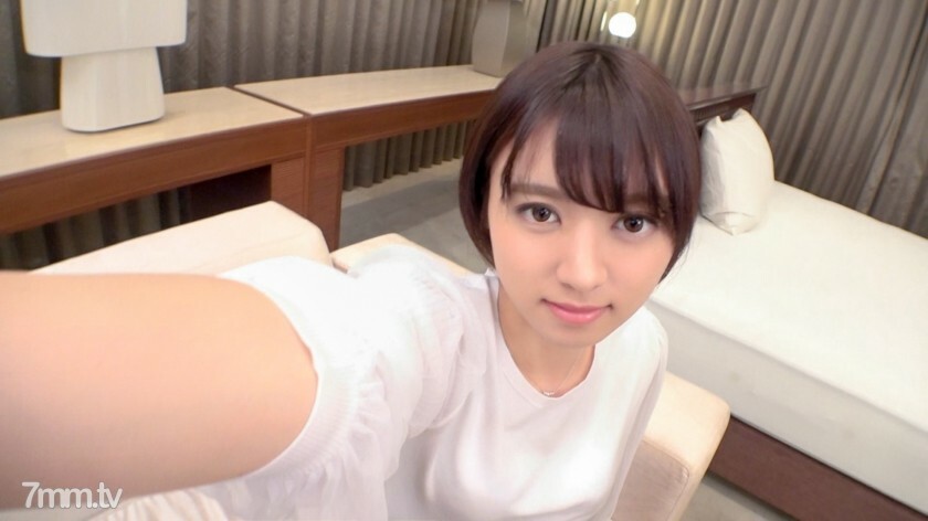SIRO-4345 【第一枪】【尖叫娃娃脸少女】【强大的好屁股女牛仔】清纯的女大学生，还带着少女的纯真。发展到发育期美男快要崩溃的地步，妹子会气喘吁吁，声音像男笋.. 网上AV应用→AV体验拍摄1438在线观看