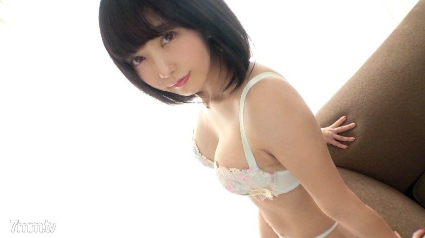 SIRO-4347 [第一枪] [整洁的妻子不忠暨] [女士的美丽乳房] 一个整洁干净的女人在她结婚13年有孩子的第一次不忠性行为。时隔许久第一次被老公以外的肉棒戳穿，一脸喜色的变态老婆.. 网上AV应用→AV体验拍摄1437在线观看