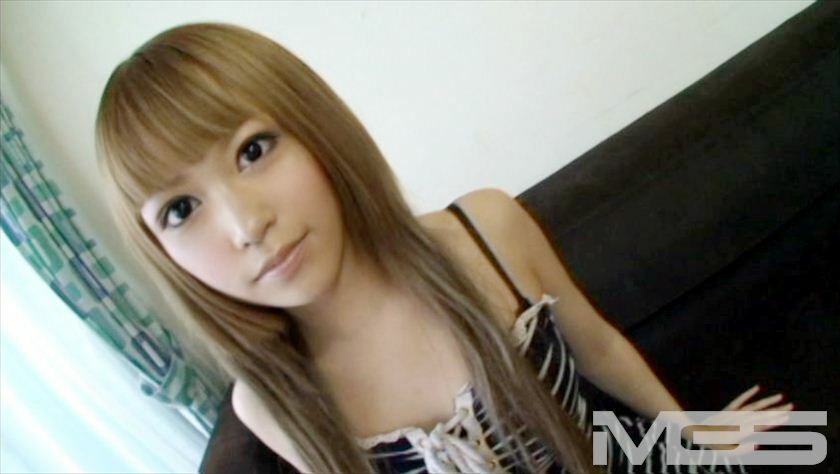 SIRO-468 第一次 211在线观看