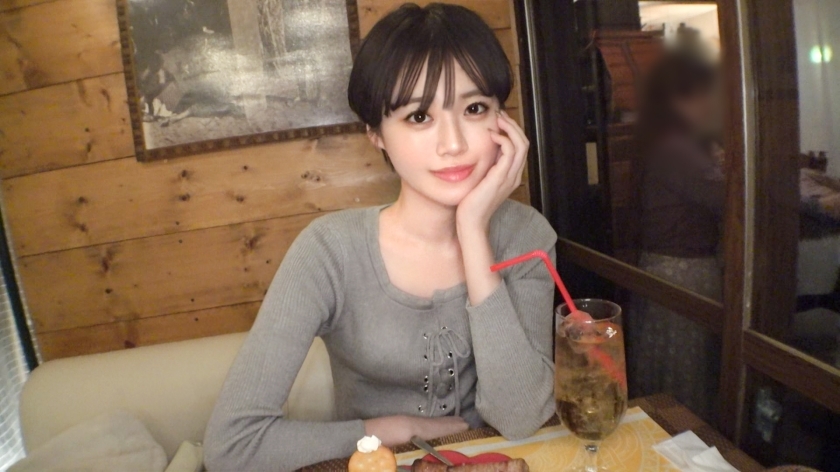 SIRO-5288 我想让你告诉我各种调皮的事情♪ 与她孩子气的外表相反，她是一个害羞的女孩，比你想像的还要闷闷不乐和调皮！身材高挑的八头美女，双腿修长。差距太色情的色情天才来了！ ！ 【初拍】AV线上申请→AV体验拍摄2168在线观看