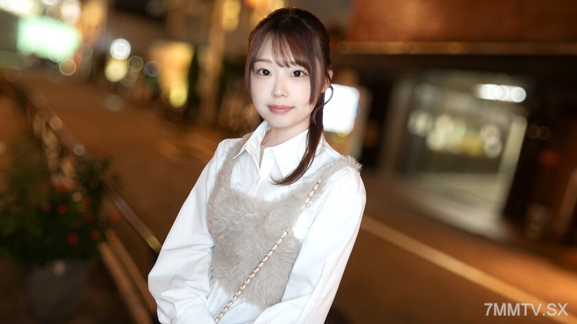 SIRO-5635 SIRO-5635 我很高兴那男人尿尿了！ ？一个身材苗条、胸部丰满的完美美女被打败了！ ！ 【第一次体验】AV line 申请 → AV 体验beat摄2518