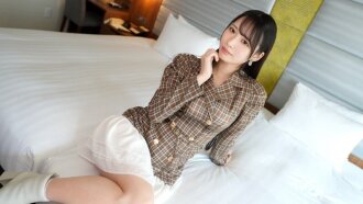 SIRO-5716 SIRO-5716 「當我狠狠地插入她的陰道時，她高潮迭起，噴水不止，簡直瘋狂！她是個性慾旺盛的女孩，非常喜歡深插，全身心地感受著我的陰莖帶來的快感！【首次拍攝】網絡視頻…」MGS Video <Prestige Group>... - スイ 25歳 美容部員