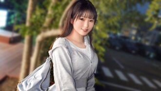 SIRO-5719 SIRO-5719 「一個喜歡成熟男人的早熟女孩。在成人影院裡被成熟男人包圍時，她會興奮不已。她的陰部被撫摸會讓她高潮，臀部被扭動也會讓她高潮，她全身都是性感帶，無論你對她做什麼，她都會高潮！【初次拍... - ミヅキ 21歳 美容ノ専門学生