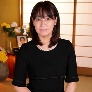 TRUMG-111 TRUMG-111 纪子