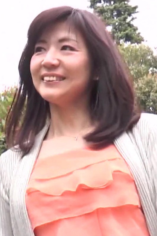 TSSR-3512 我找了一個成熟的女人，給了她一個震動棒讓她興奮起來！然後我就射在她裡面了！ ！